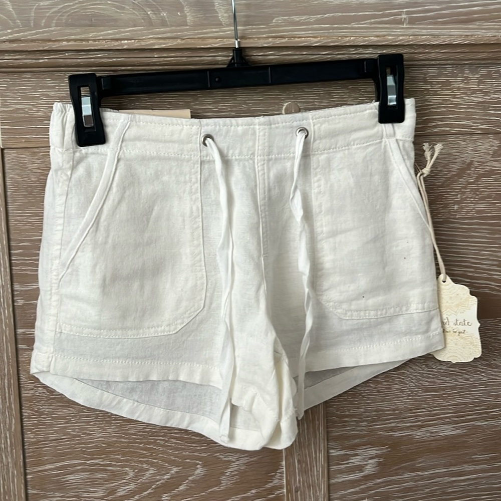 Altar’d State white linen shorts size XS